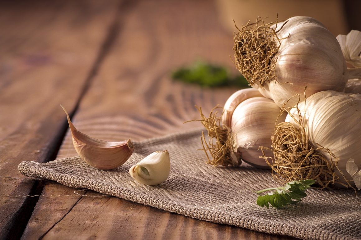 Health benefits of eating garlic -Women Health Hub