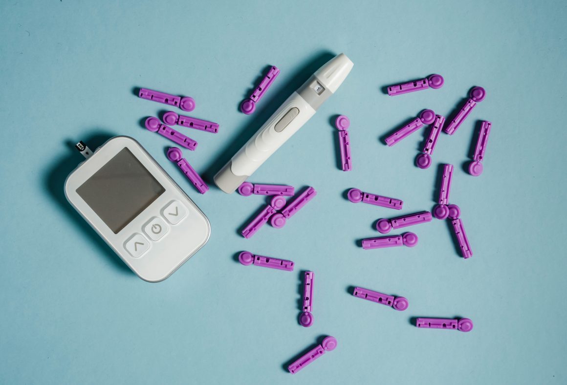 Best Budget Blood Glucose Monitors - Women Health Hub