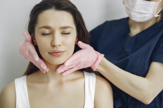 Signs of thyroid problems - Women Health Hub