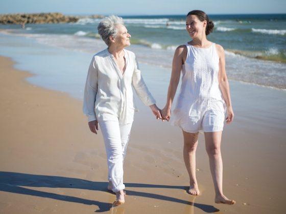 Walking Reduces New Knee Pain Instances from Arthritis - Women Health Hub