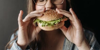 Insufficient Access to A Healthy Diet May Cause Processed Food Addictions in Women - Women Health Hub